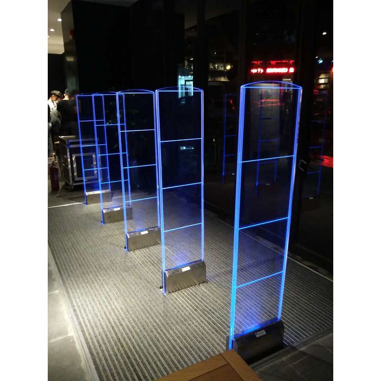 Následující aspekty výhod systému RFID